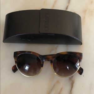 Oliver Peoples Alivia Sunglasses